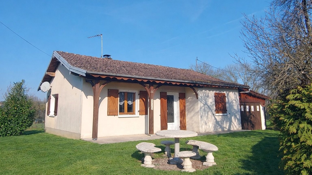 Photo of Outdoor in Venisey