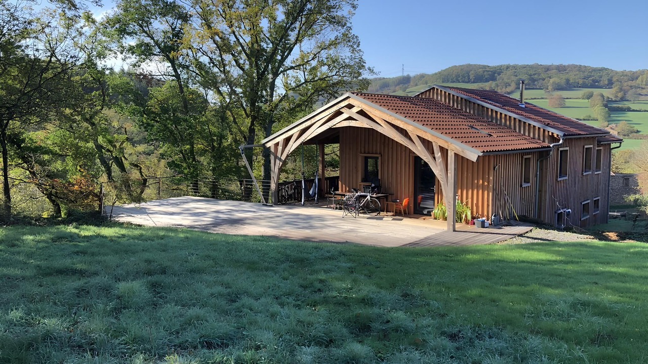 Photo of Outdoor in Jalogny