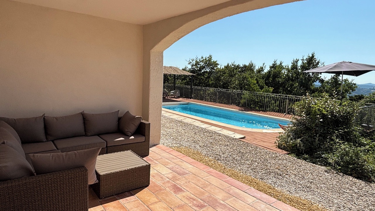 Photo of Patio Balcony in Mollans-sur-Ouveze