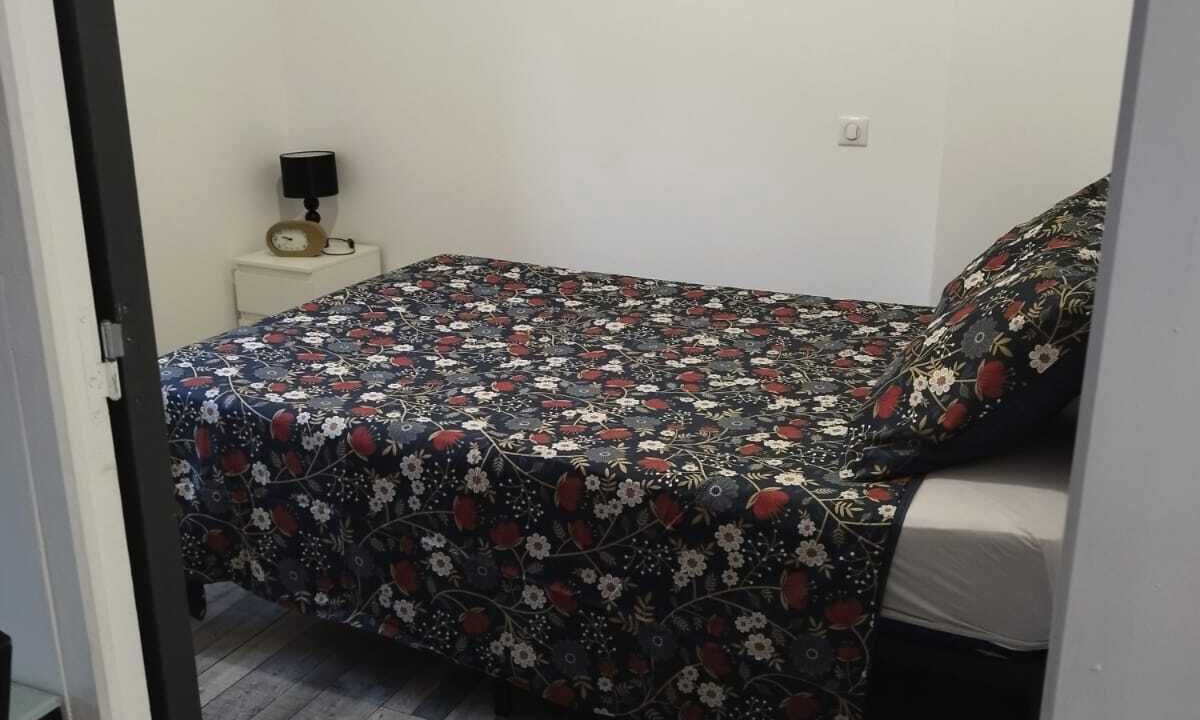 Photo of Bedroom in Saint-Sernin