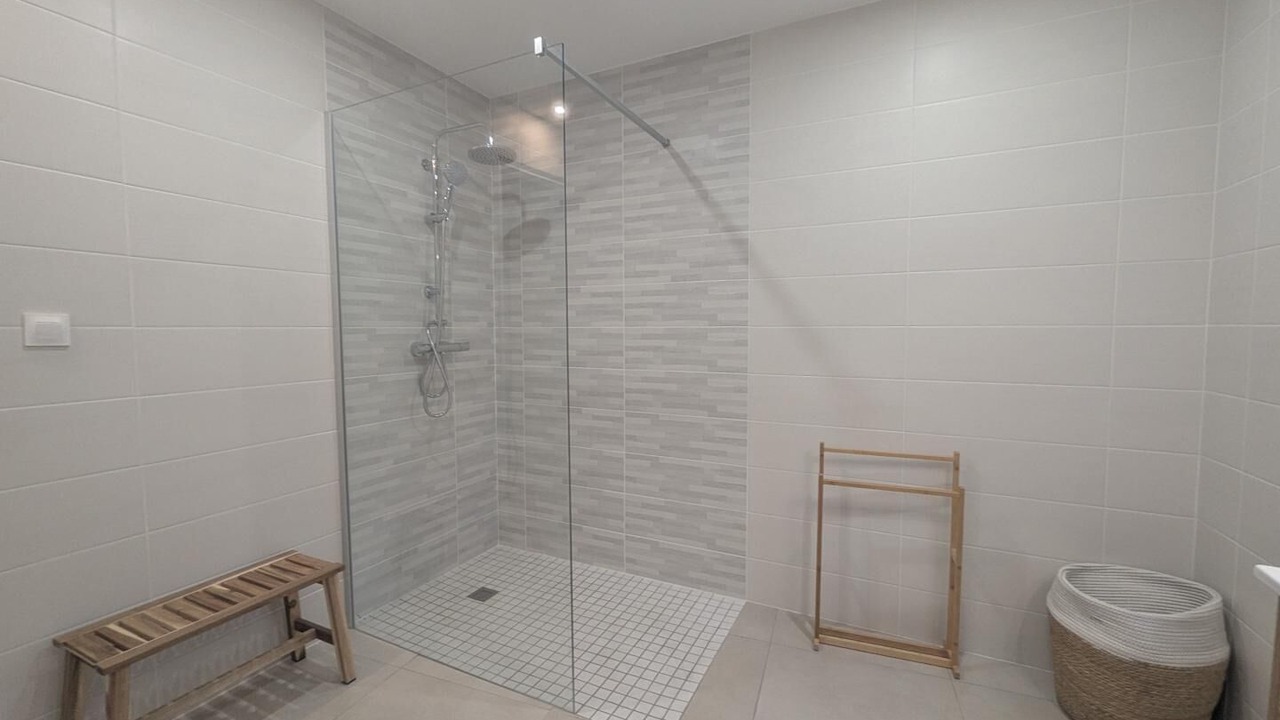 Photo of Bathroom in Consigny