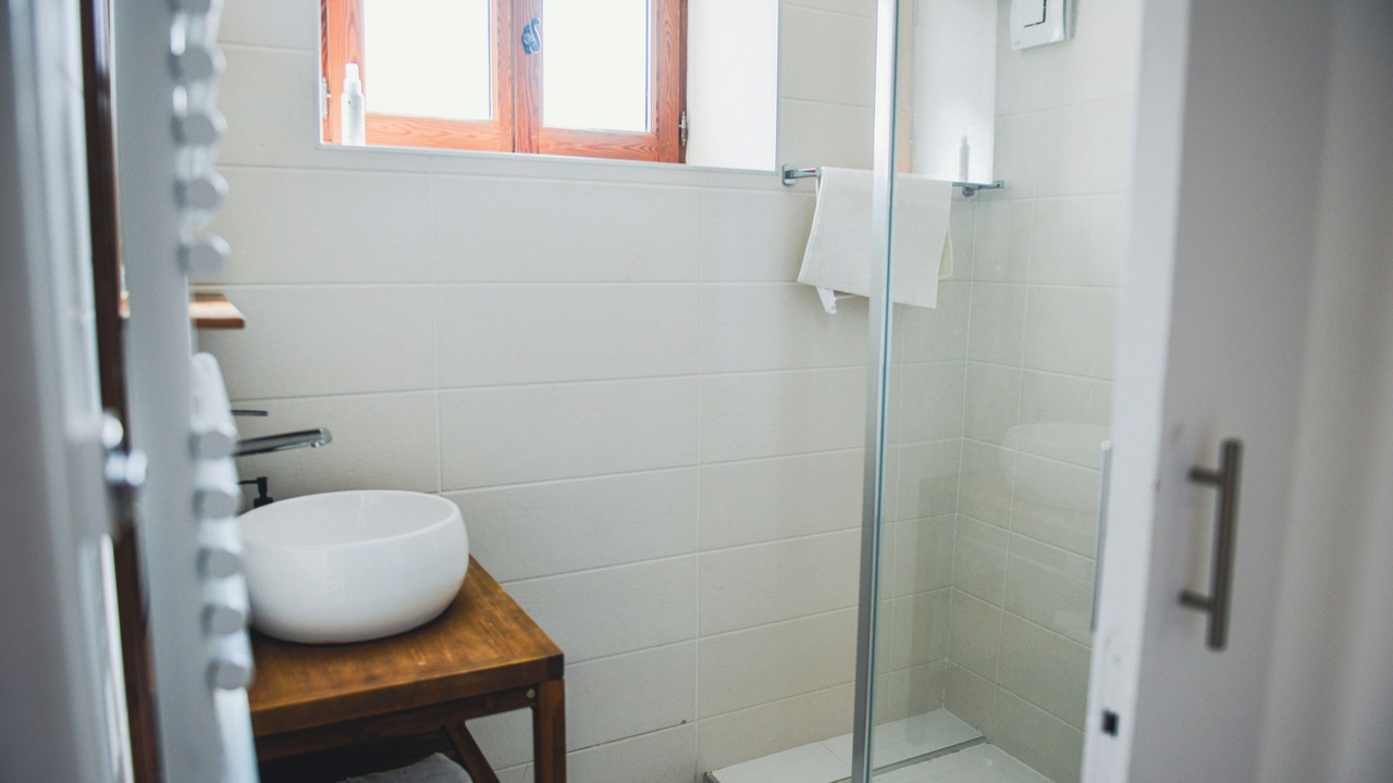Photo of Bathroom in Menetru-le-Vignoble