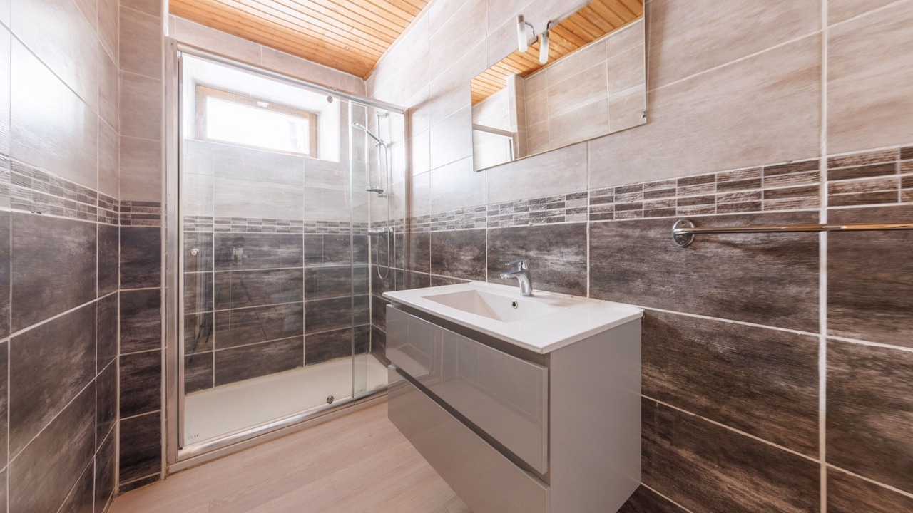 Photo of Bathroom in Saint-Hippolyte