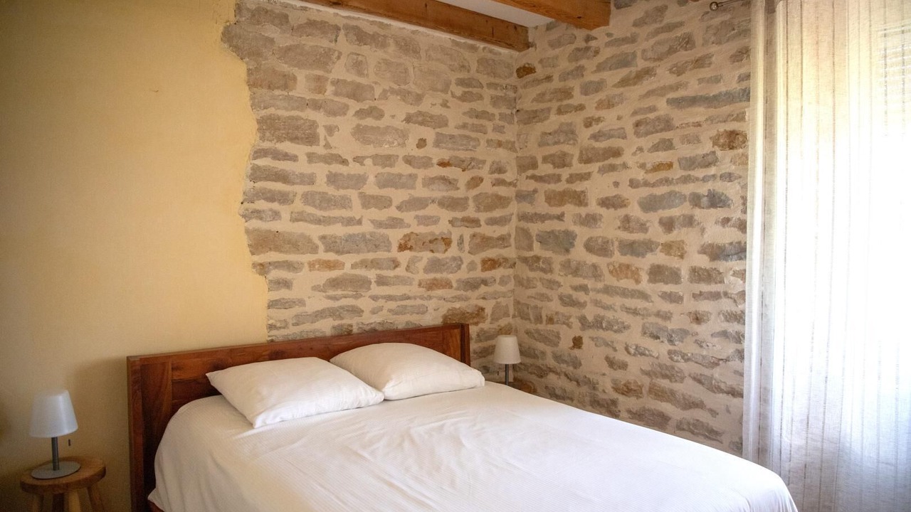 Photo of Bedroom in Tournus