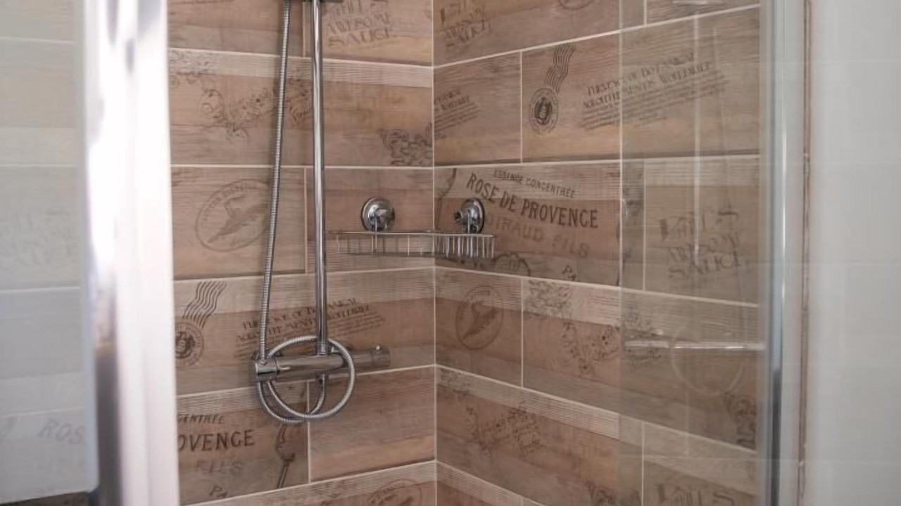 Photo of Bathroom in Tournus