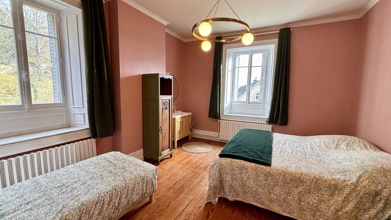 Photo of Bedroom in Arc-les-Gray