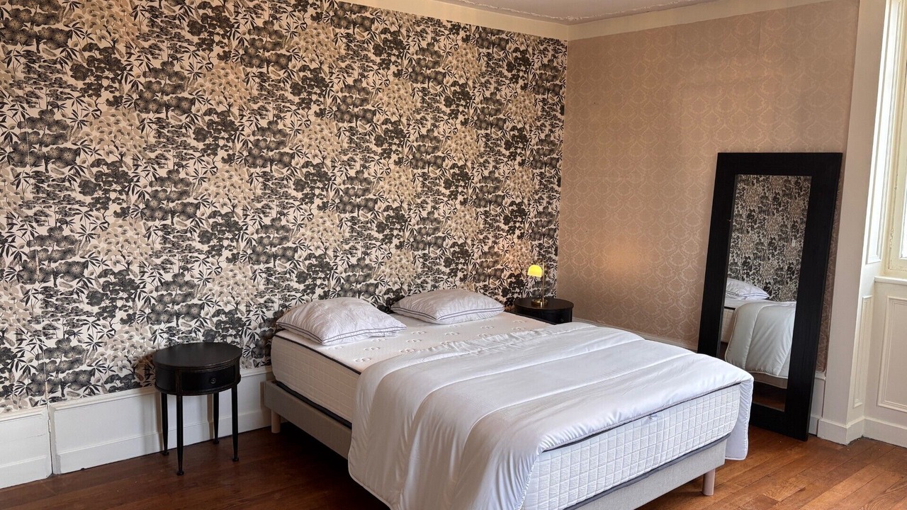 Photo of Bedroom in Arc-les-Gray