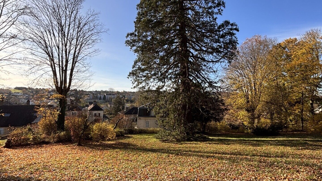 Photo of Outdoor in Arc-les-Gray