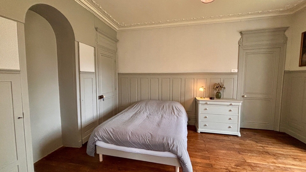Photo of Bedroom in Arc-les-Gray
