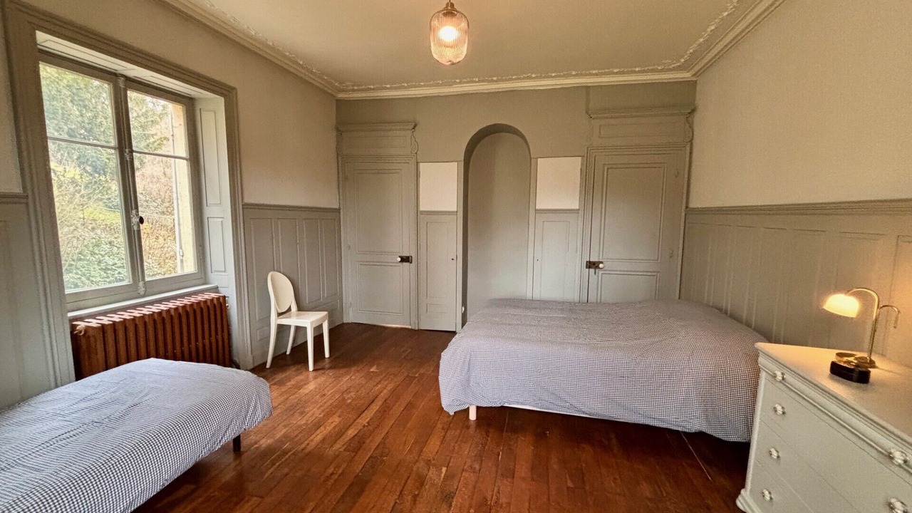 Photo of Bedroom in Arc-les-Gray