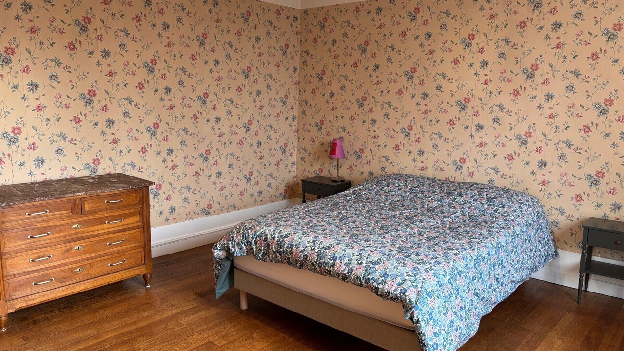 Photo of Bedroom in Arc-les-Gray