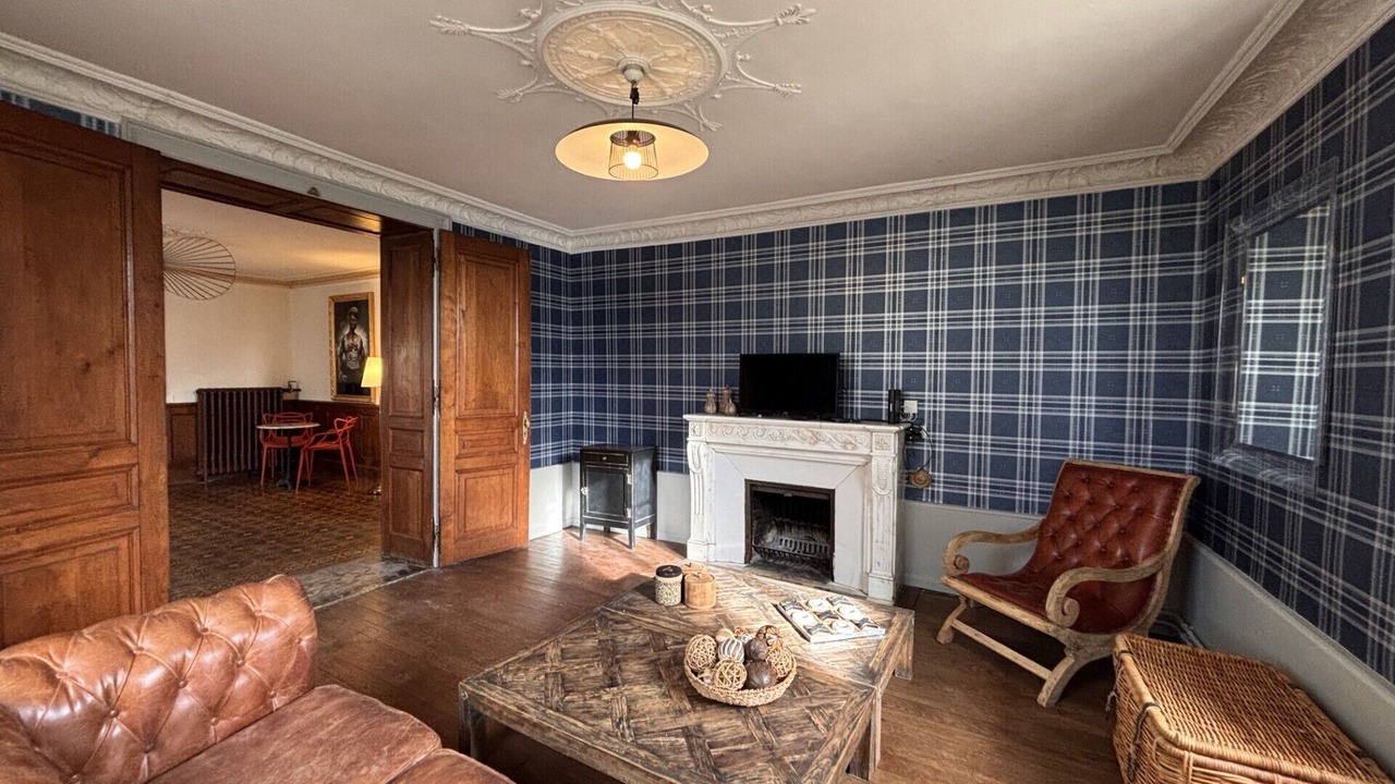 Photo of Livingroom in Arc-les-Gray
