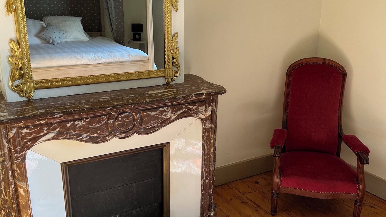 Photo of Bedroom in Villefargeau
