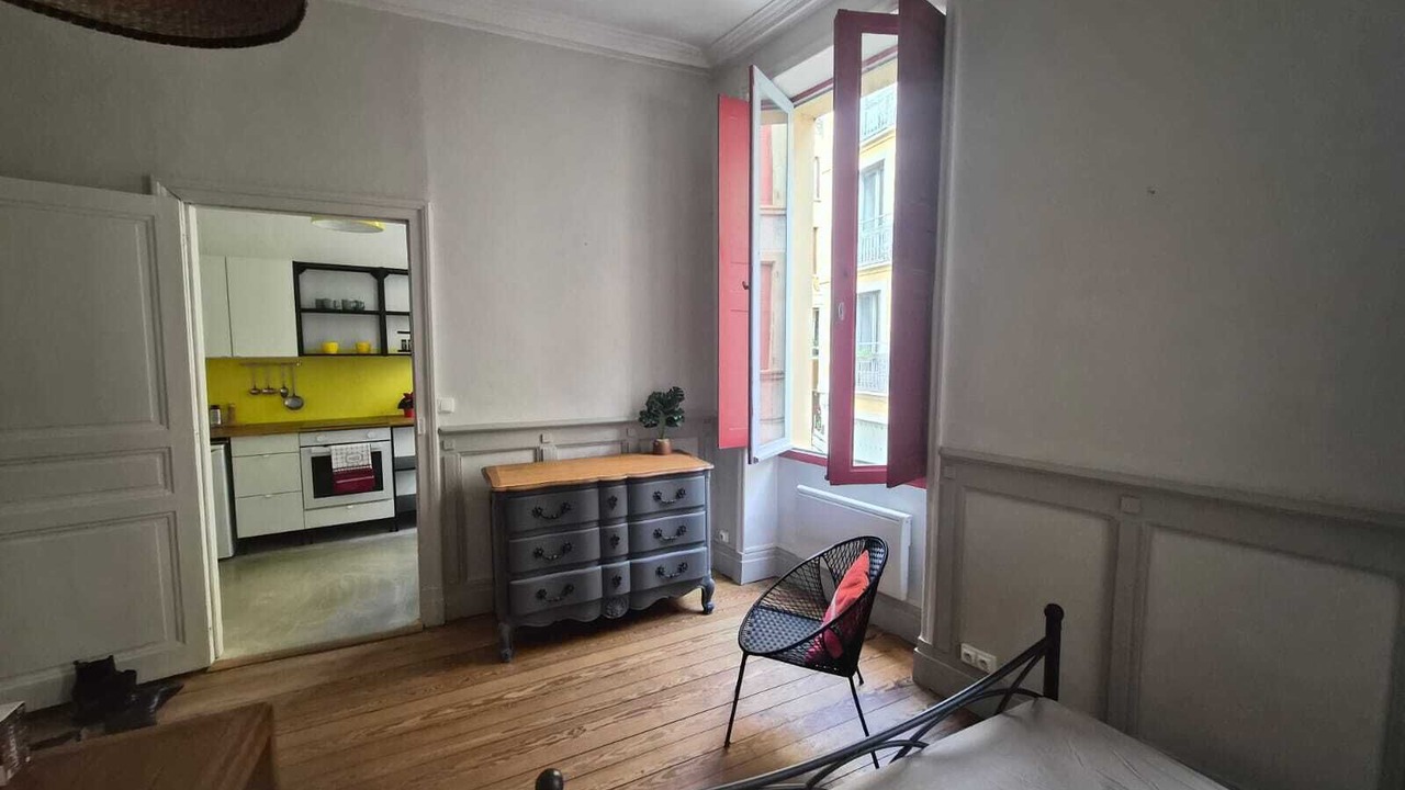 Photo of Bedroom in Crest