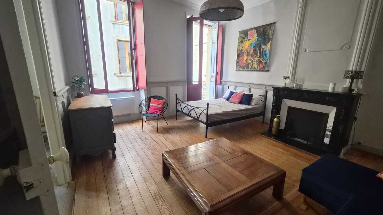 Photo of Bedroom in Crest