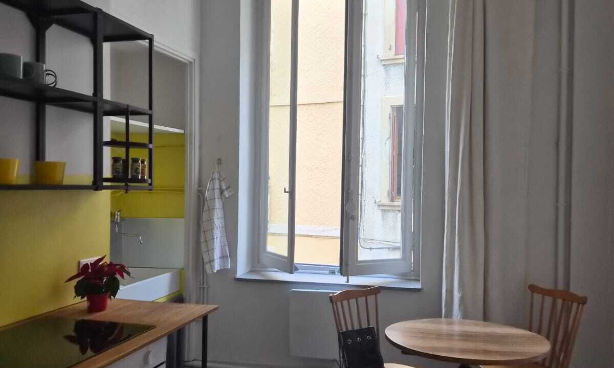 Photo of Kitchen in Crest
