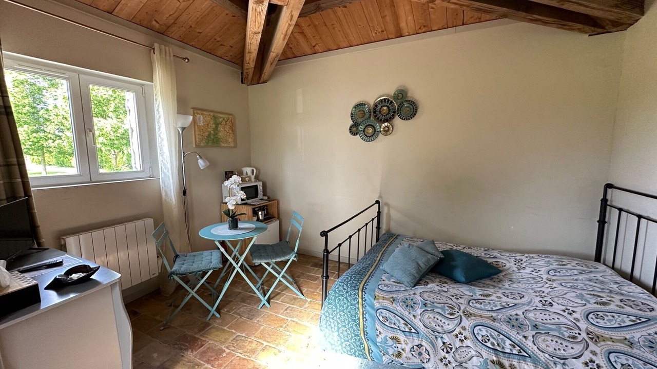 Photo of Bedroom in Chateauneuf-du-Rhone