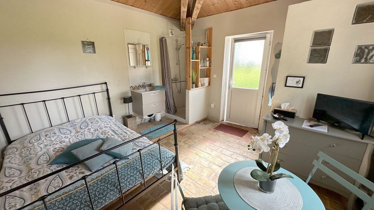Photo of Bedroom in Chateauneuf-du-Rhone
