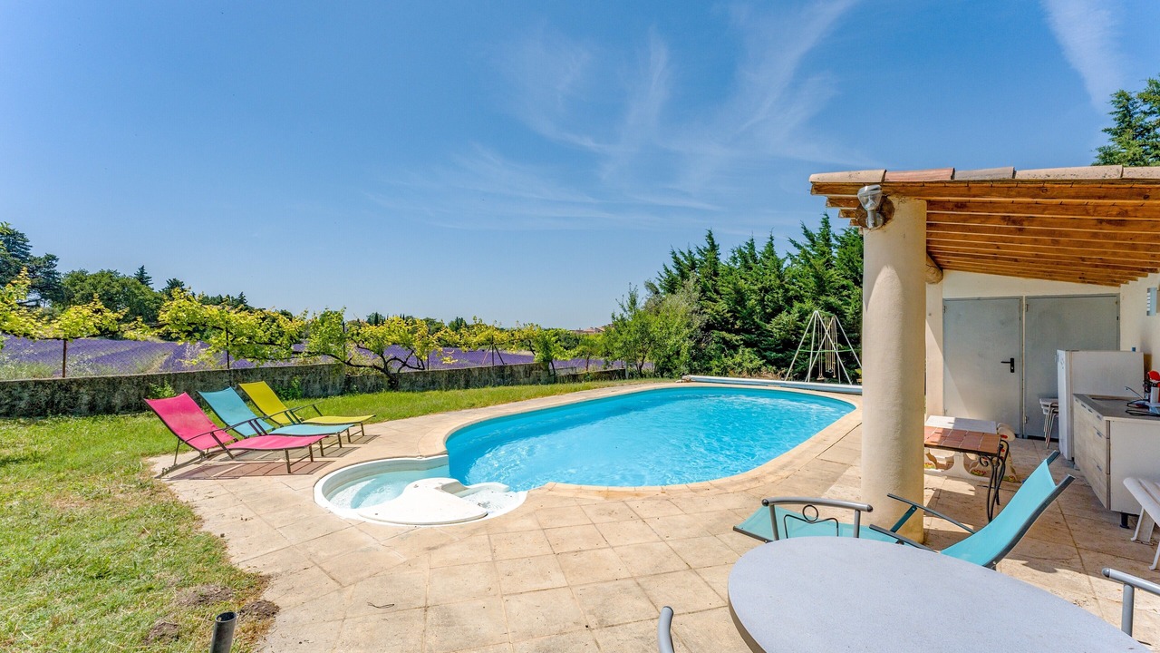 Photo of Outdoor in Taulignan