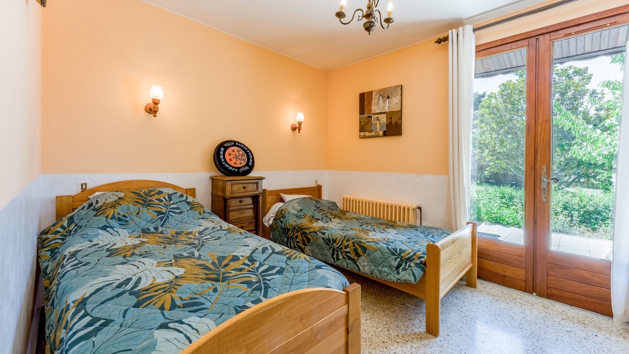 Photo of Bedroom in Taulignan