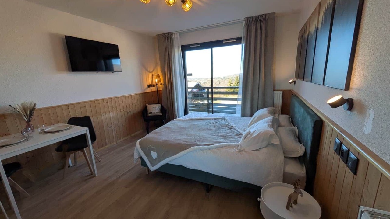 Photo of Bedroom in Mijoux