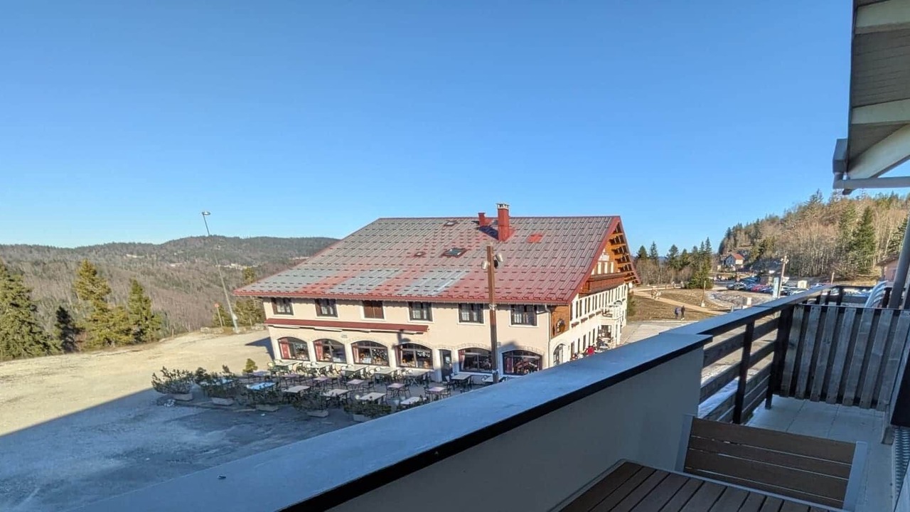 Photo of Others in Mijoux