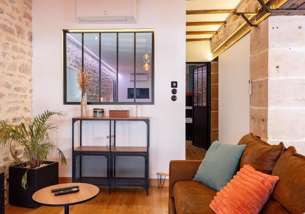 Photo of Livingroom in Tournus