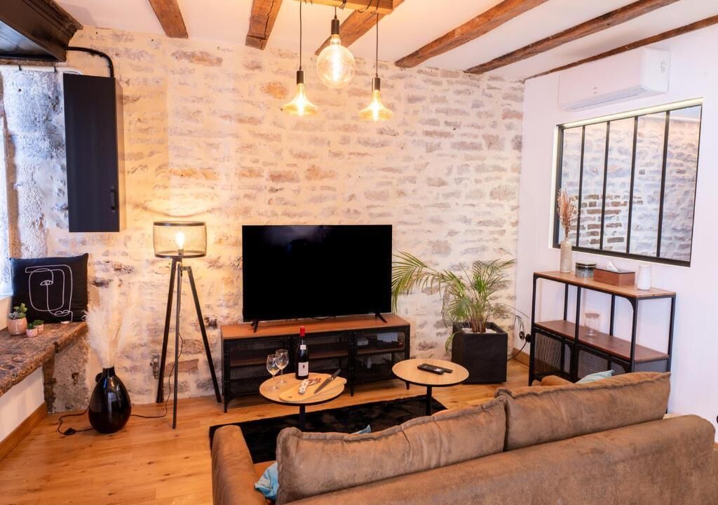 Photo of Livingroom in Tournus