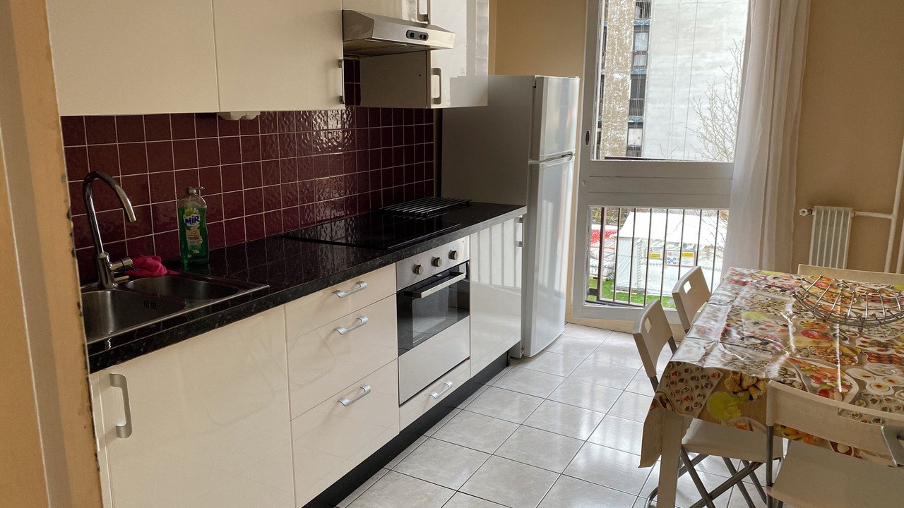 Photo of Kitchen in L'Hay-les-Roses