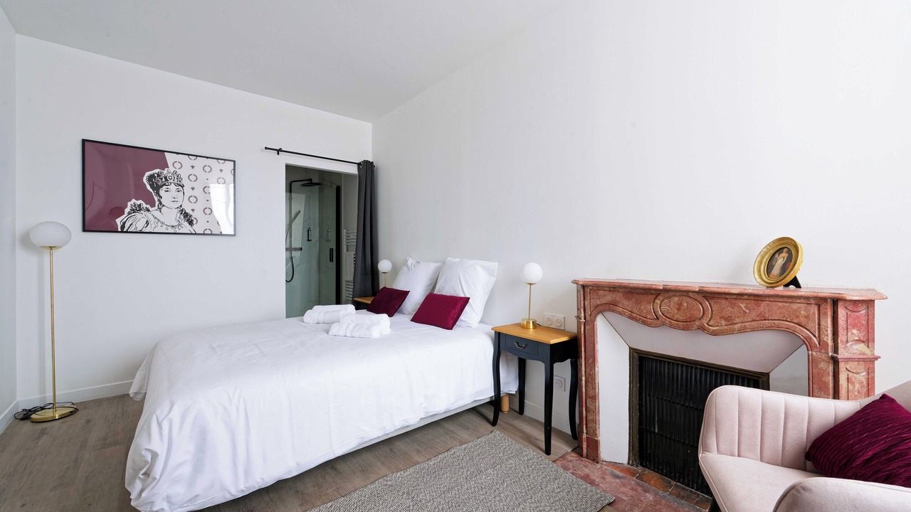Photo of Bedroom in Autun