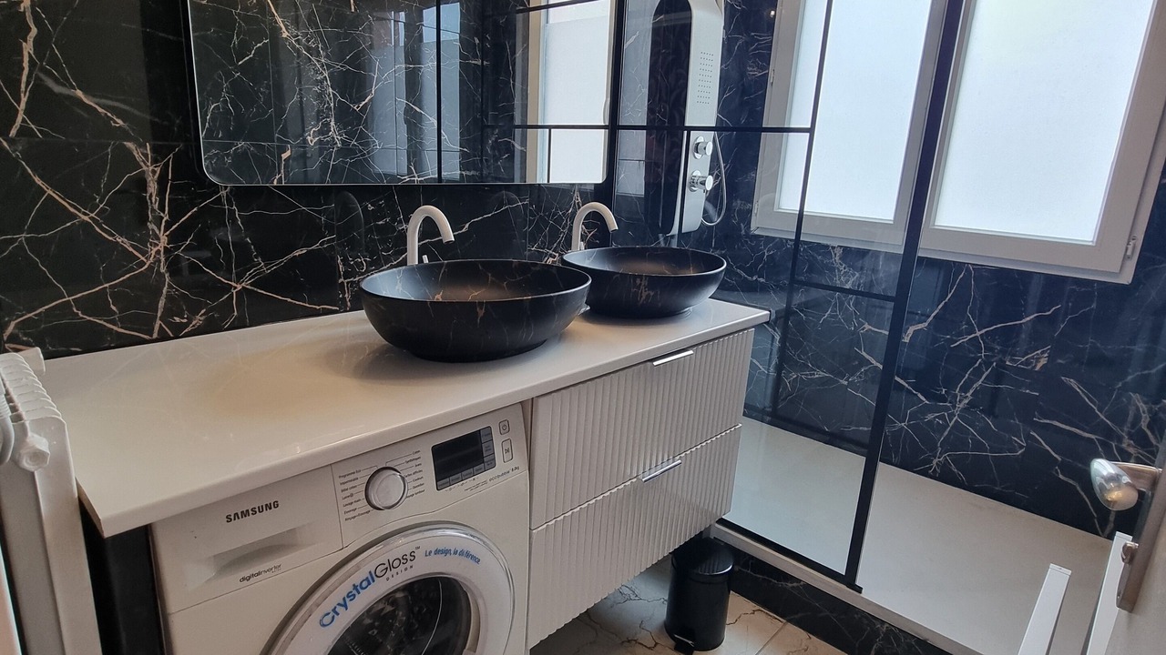 Photo of Bathroom in Neuilly-sur-Marne