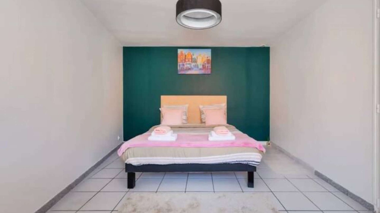 Photo of Bedroom in Alfortville