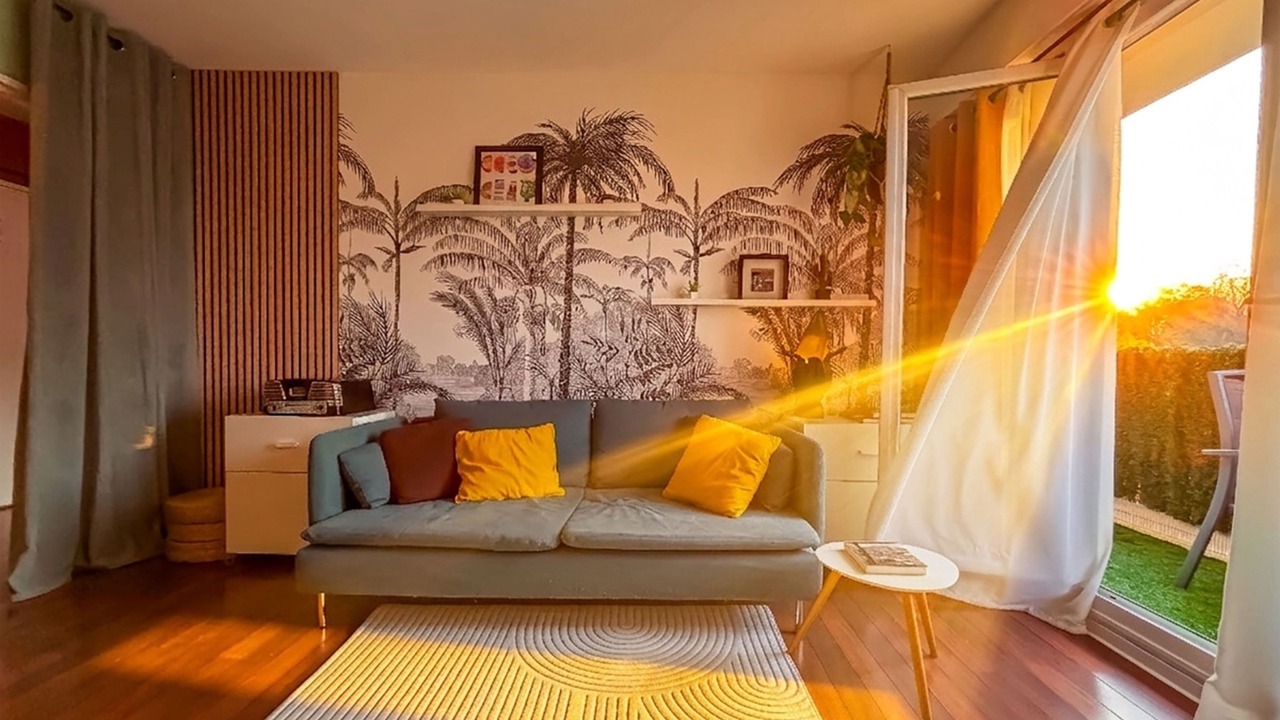 Photo of Livingroom in Marat - Parmentier