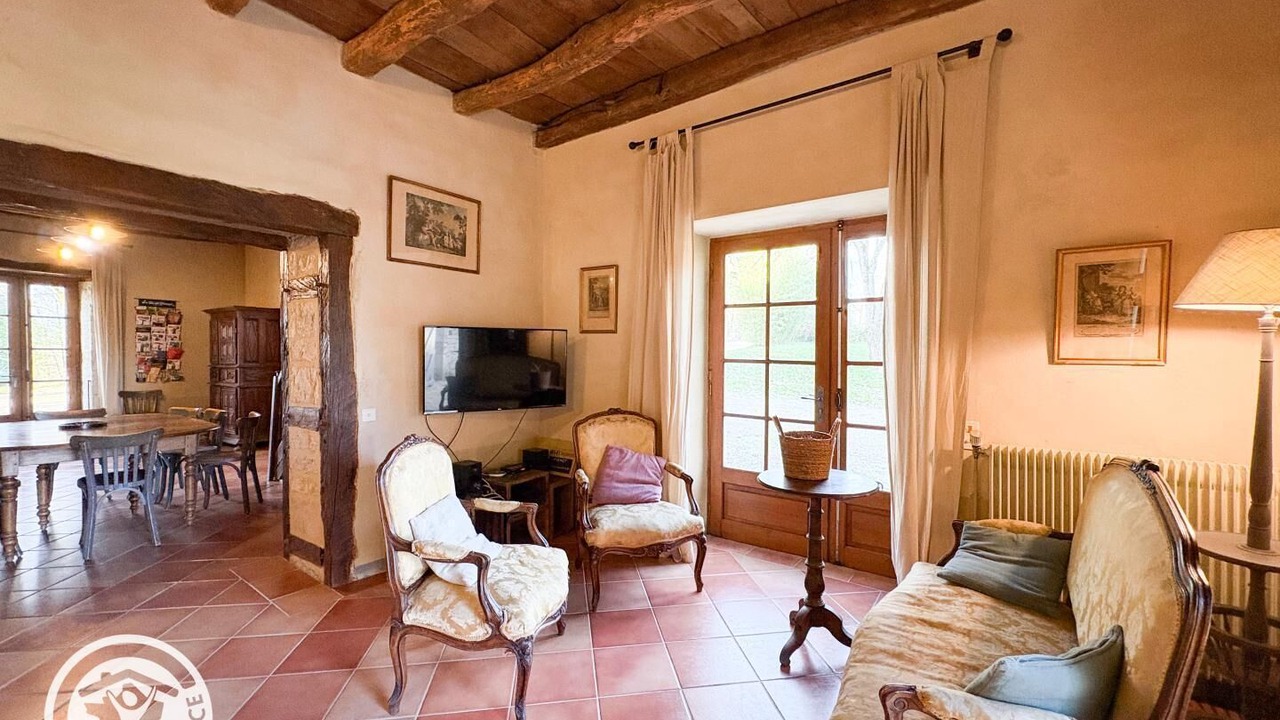 Photo of Livingroom in Saint-Cernin