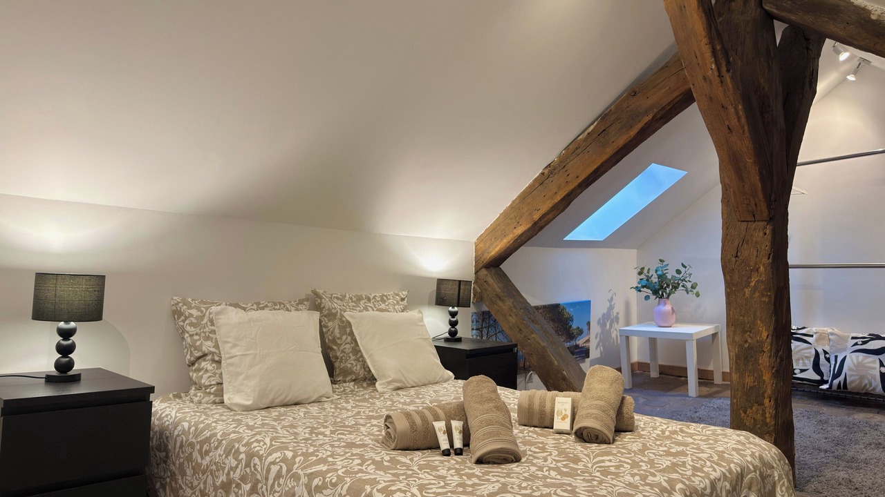 Photo of Bedroom in Fontainebleau