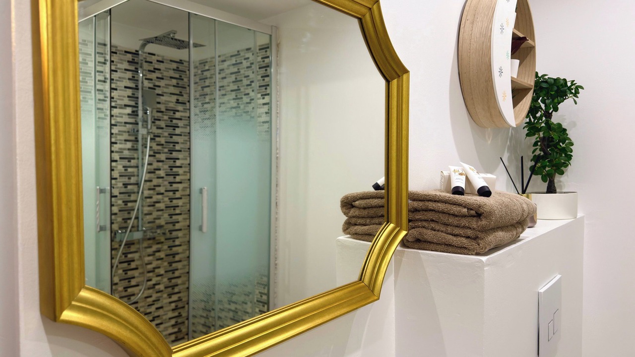 Photo of Bathroom in Fontainebleau