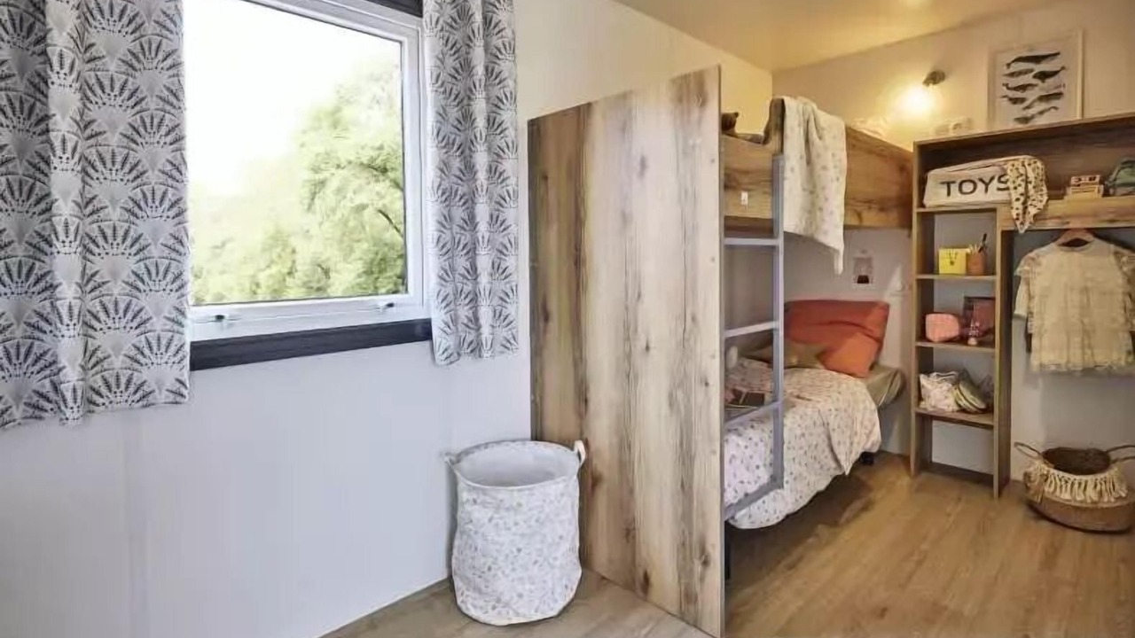 Photo of Bedroom in Malemort-du-Comtat