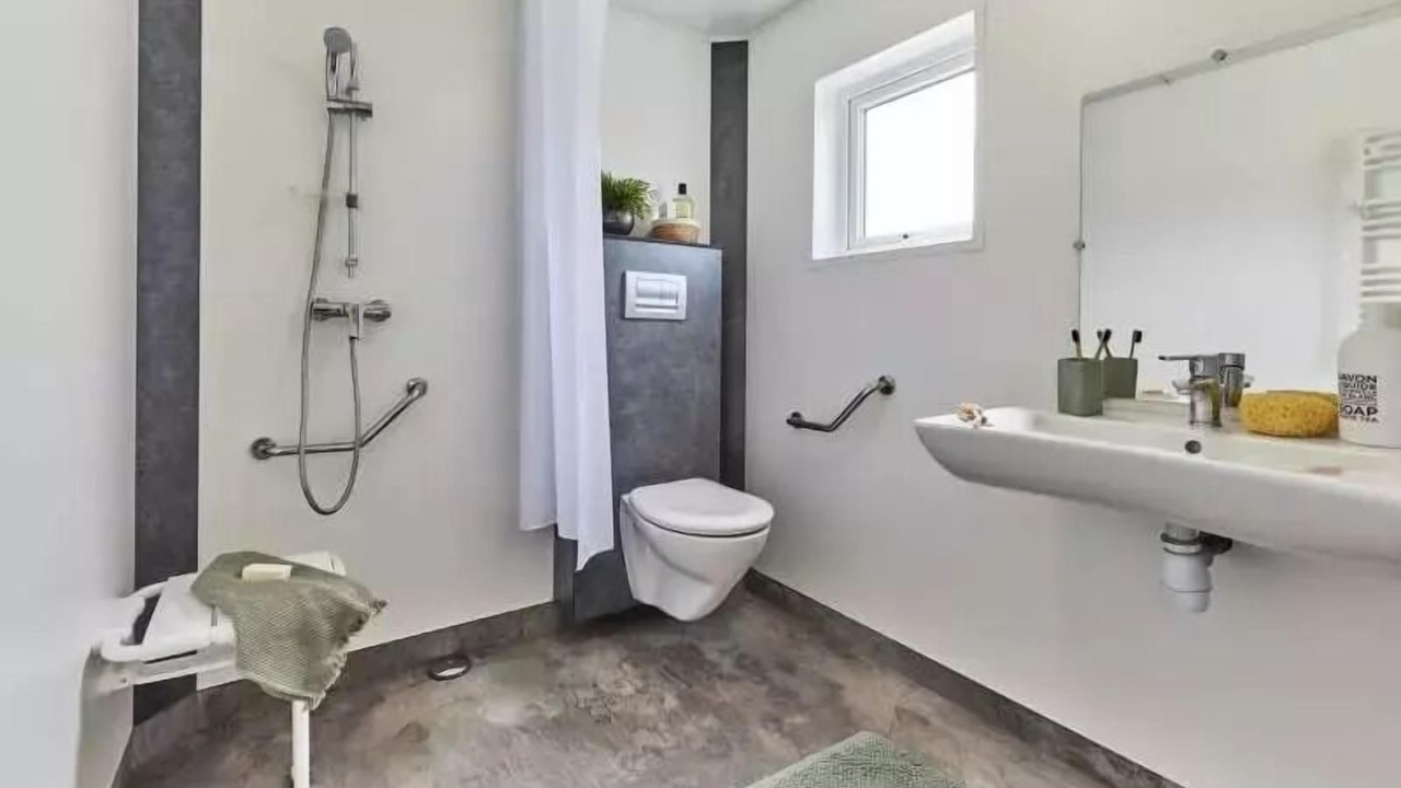 Photo of Bathroom in Malemort-du-Comtat