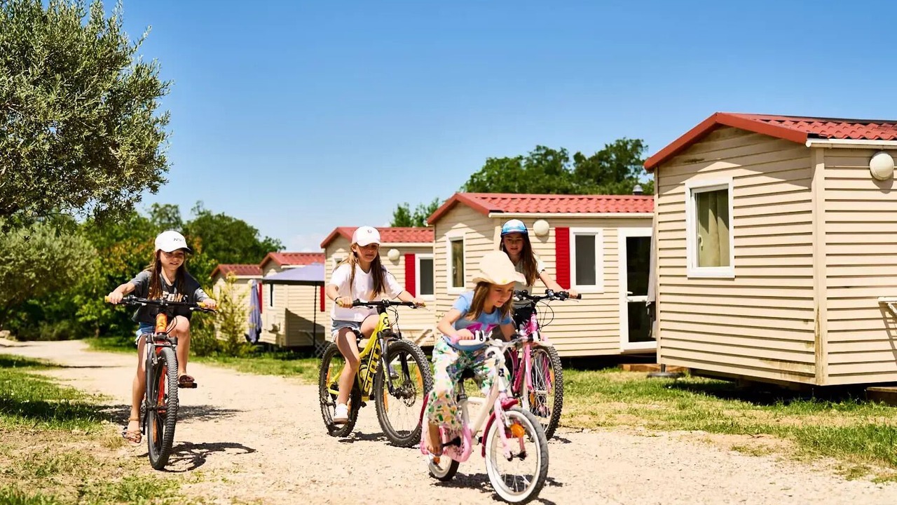Photo of Outdoor in Malemort-du-Comtat