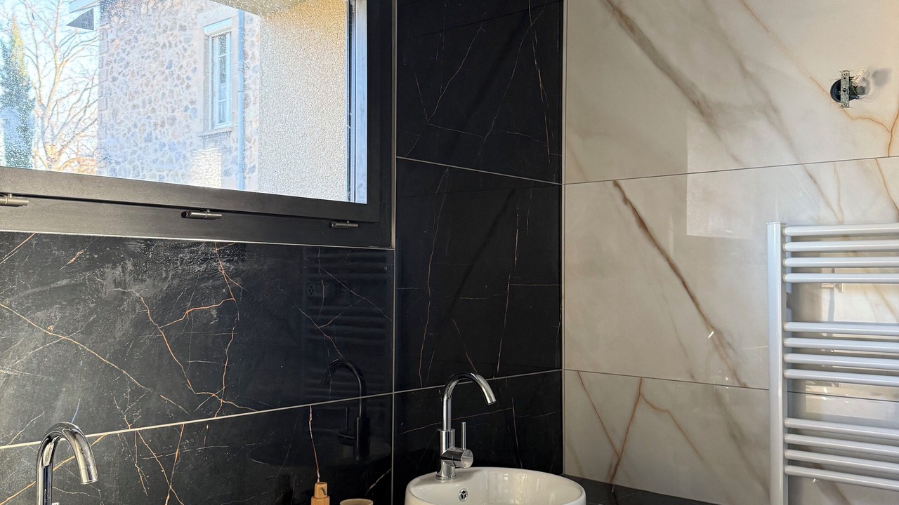 Photo of Bathroom in Andancette
