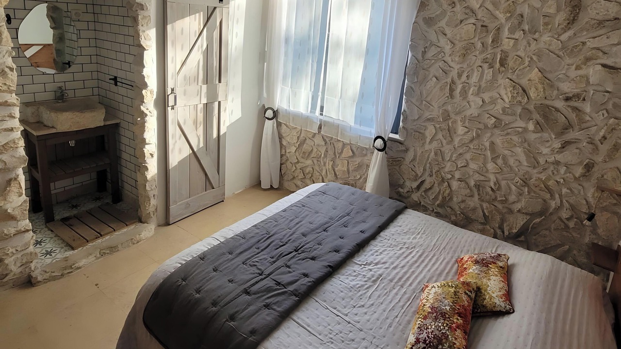 Photo of Bedroom in Brantes