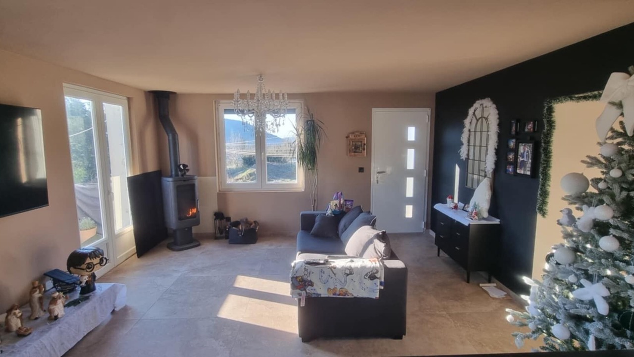 Photo of Livingroom in Vesseaux