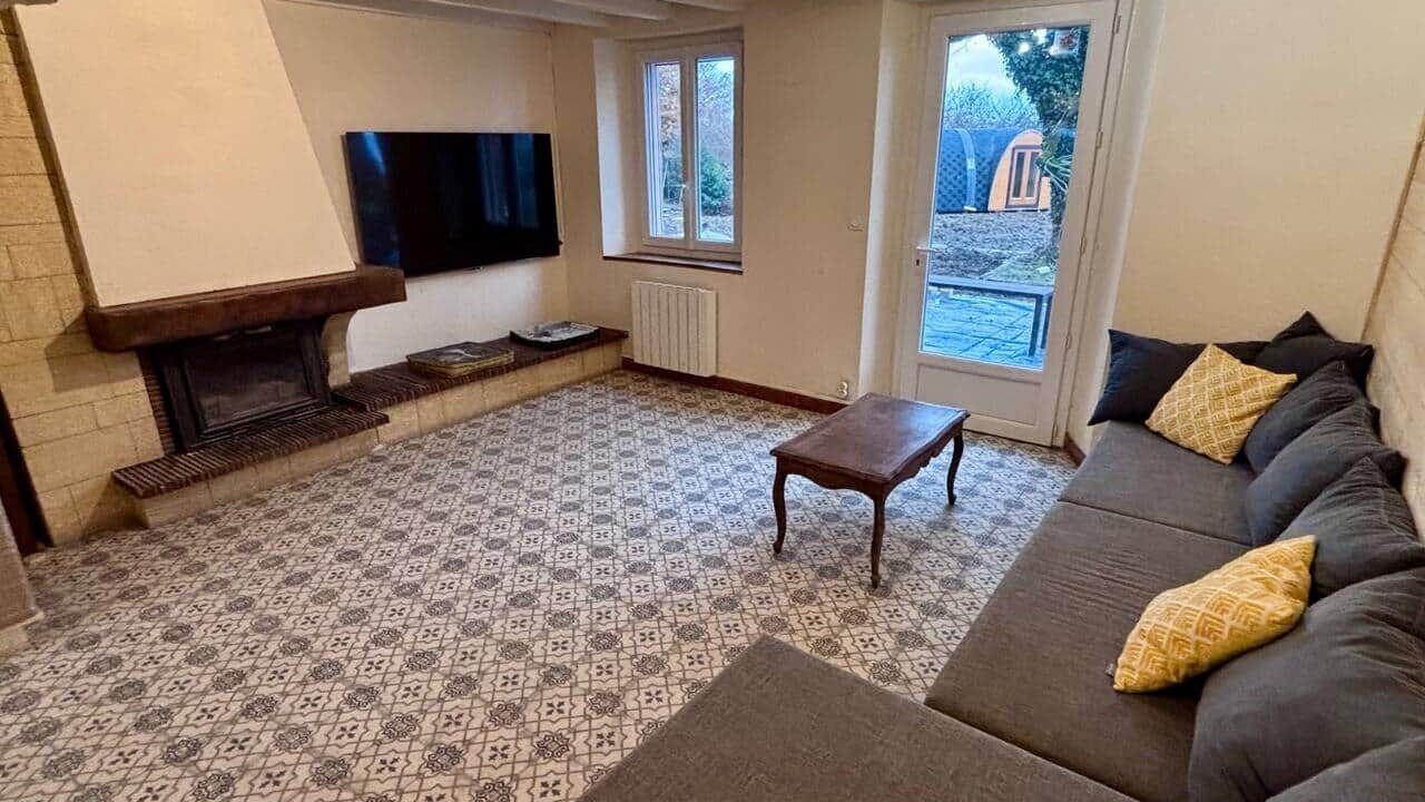 Photo of Livingroom in Montchal