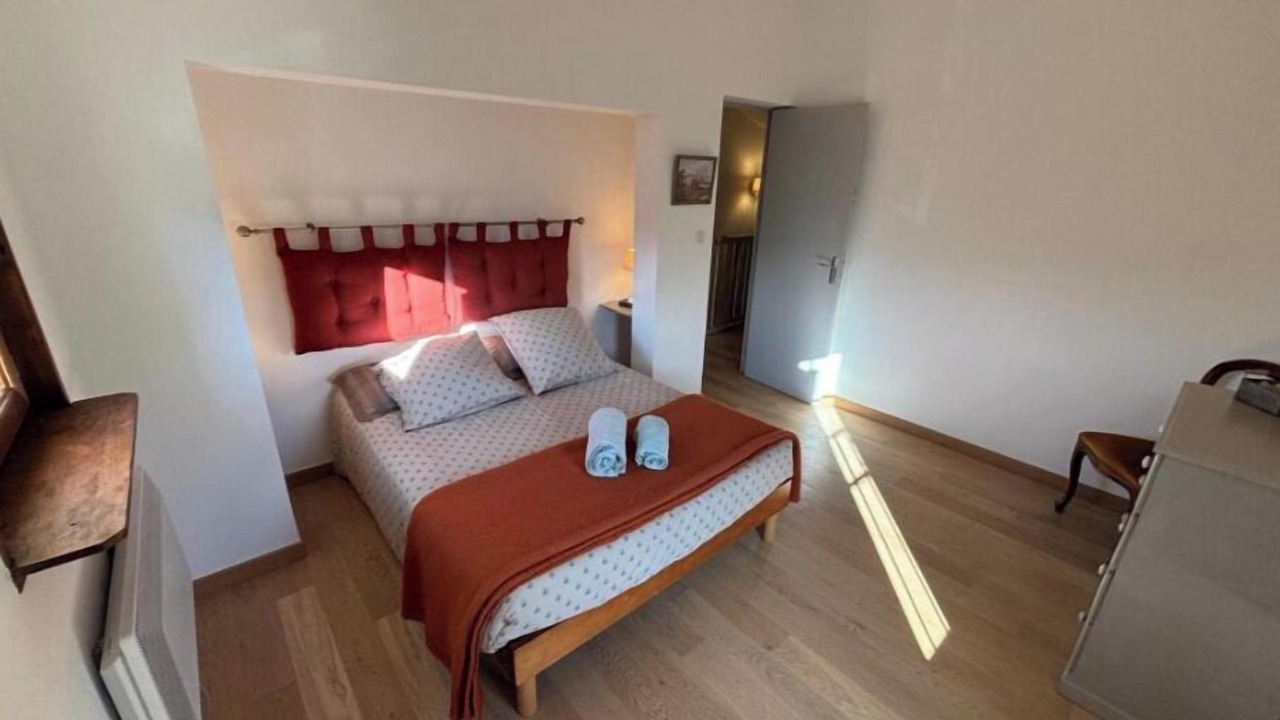 Photo of Bedroom in Buis-les-Baronnies