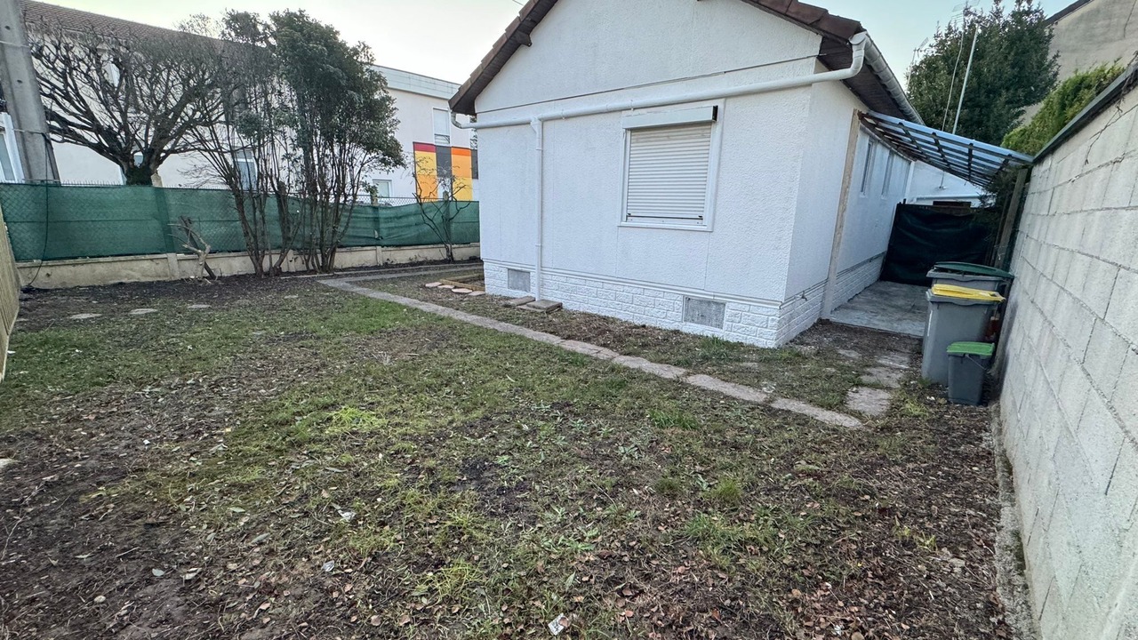 Photo of Outdoor in Morangis