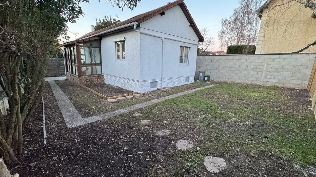 Photo of Outdoor in Morangis