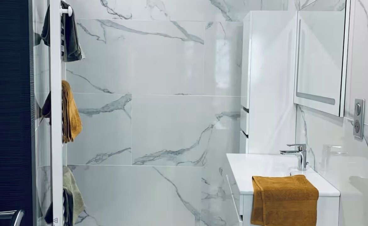 Photo of Bathroom in Baccarat