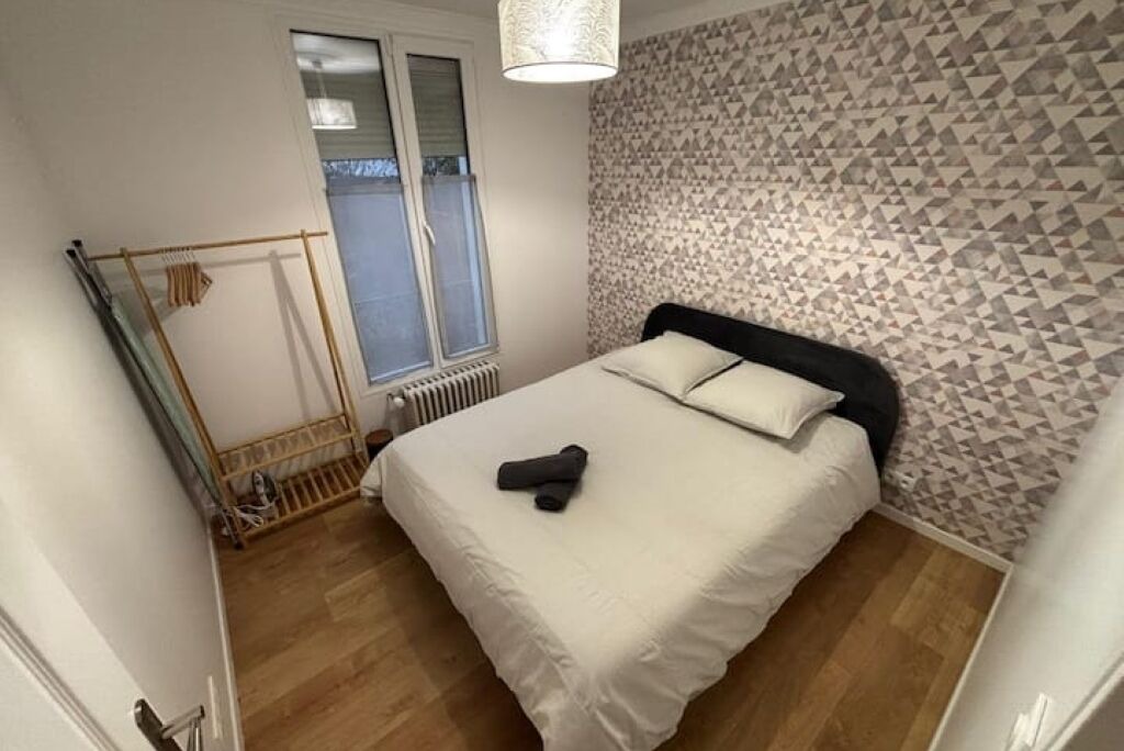 Photo of Bedroom in Savigny-sur-Orge