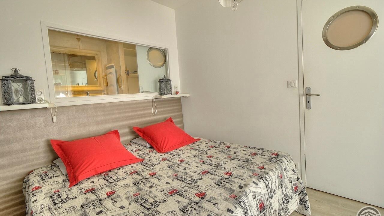 Photo of Bedroom in Gorge de Loup