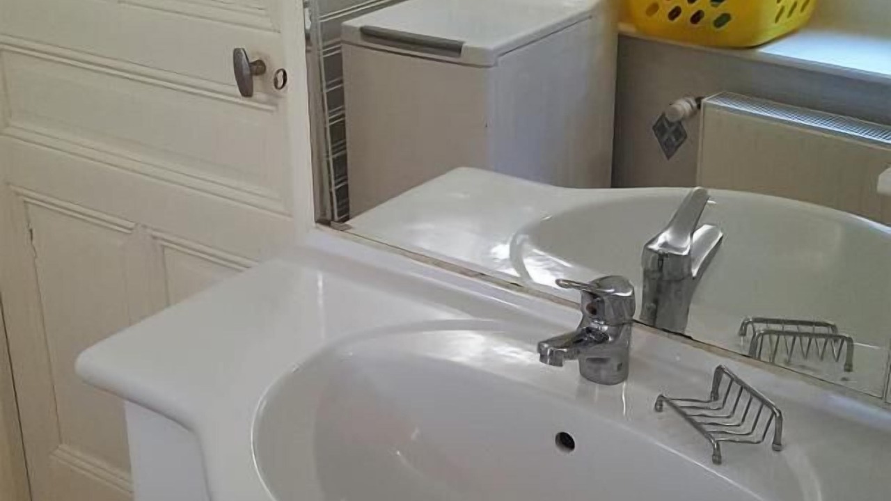 Photo of Bathroom in Poule-les-Echarmeaux